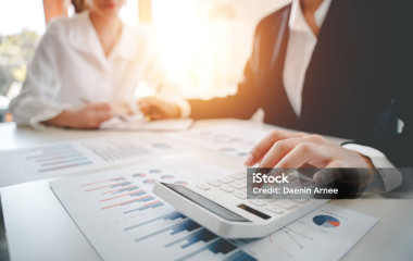 ادخال البيانات وتنظيمها وتنسيقها باستخدام الاكسيل